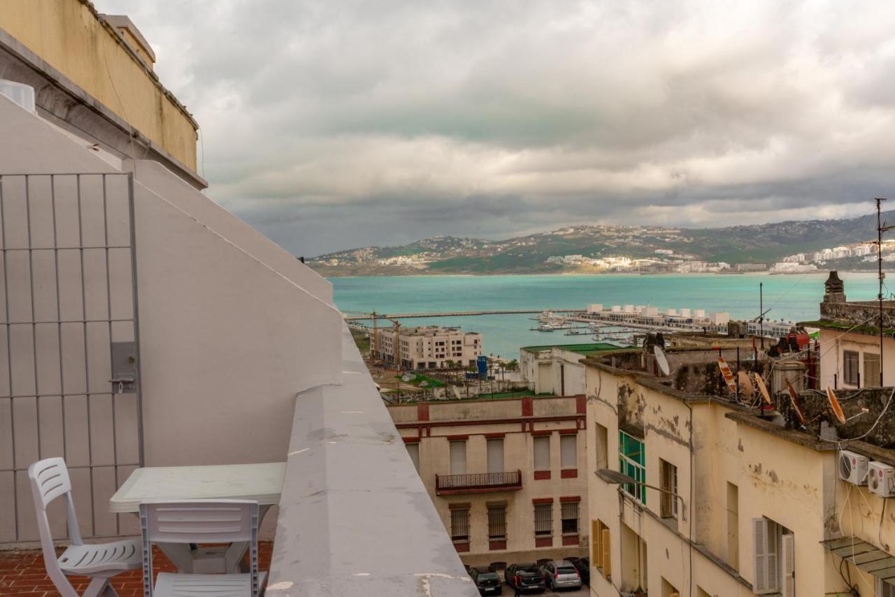 Velasquez Appartements Fast Wifi And Ocean View แทนเจียร์ ภายนอก รูปภาพ