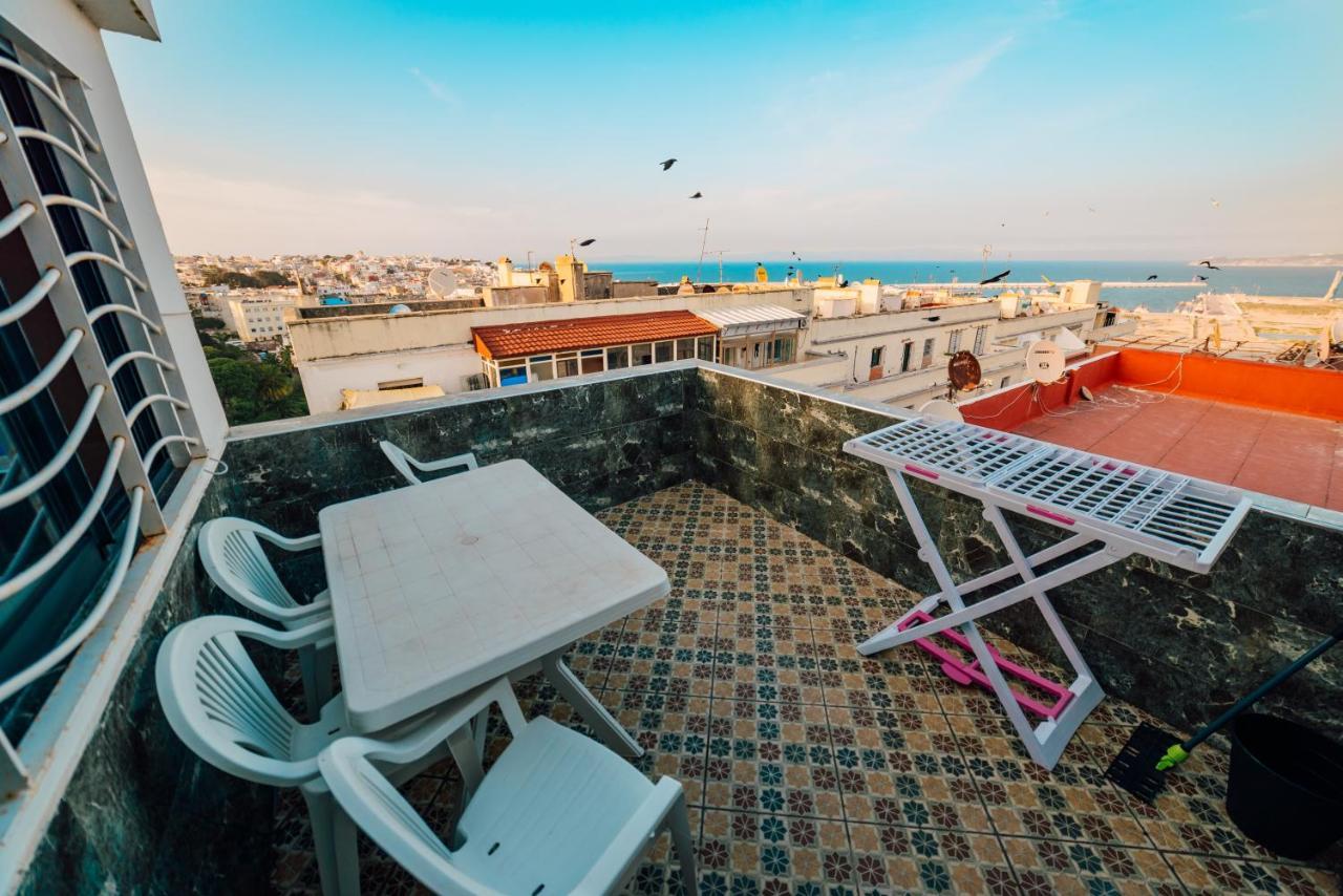Velasquez Appartements Fast Wifi And Ocean View แทนเจียร์ ภายนอก รูปภาพ