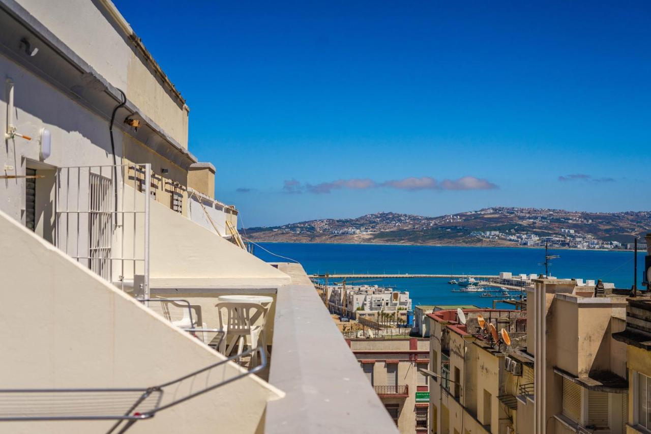 Velasquez Appartements Fast Wifi And Ocean View แทนเจียร์ ภายนอก รูปภาพ