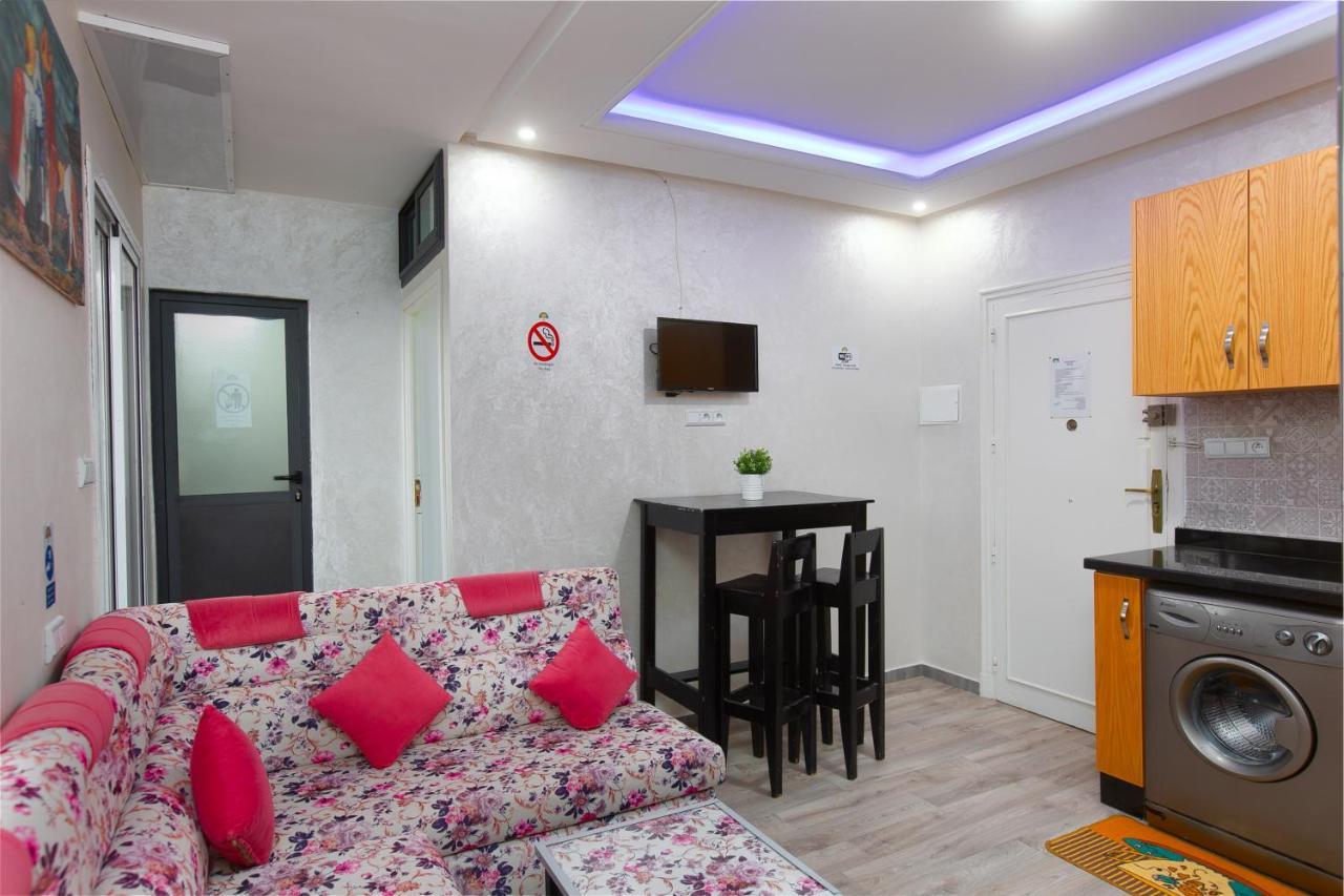 Velasquez Appartements Fast Wifi And Ocean View แทนเจียร์ ภายนอก รูปภาพ