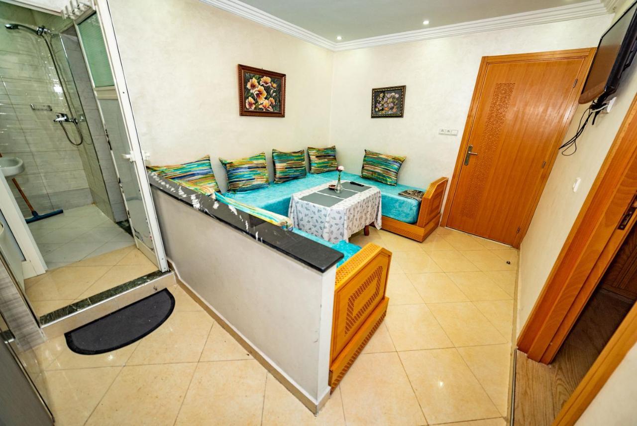 Velasquez Appartements Fast Wifi And Ocean View แทนเจียร์ ภายนอก รูปภาพ